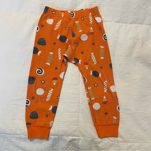 Hanna Andersson Halloween Pjs - Picture 5 of 8